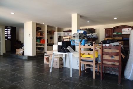 Casa à venda com 325m², 3 quartos e 2 vagasSala 2