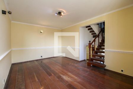 Casa à venda com 354m², 3 quartos e 2 vagasSala 2