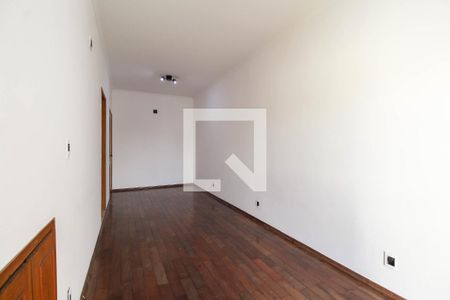 Casa à venda com 354m², 3 quartos e 2 vagasSuíte 2
