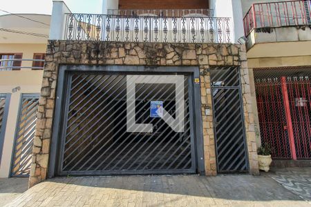 Casa à venda com 354m², 3 quartos e 2 vagasFachada
