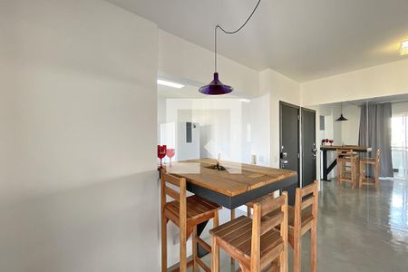 Apartamento à venda com 105m², 3 quartos e 2 vagas Apartamento à venda com 105m², 3 quartos e 2 vagasSala