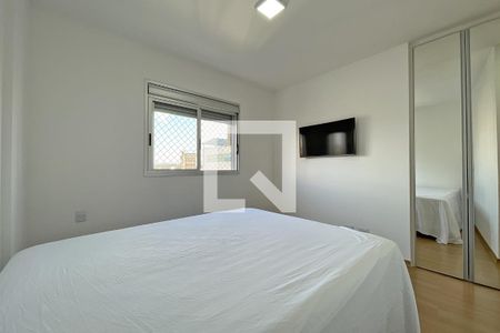 Apartamento à venda com 105m², 3 quartos e 2 vagas Apartamento à venda com 105m², 3 quartos e 2 vagasQuarto