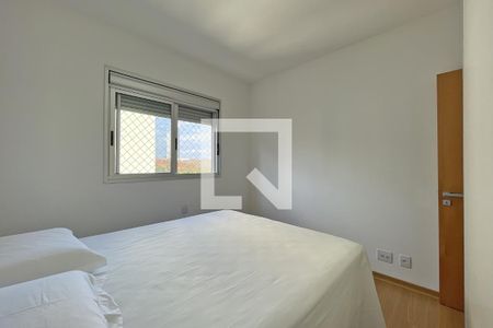 Apartamento à venda com 105m², 3 quartos e 2 vagas Apartamento à venda com 105m², 3 quartos e 2 vagasQuarto