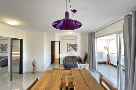 Apartamento à venda com 105m², 3 quartos e 2 vagas Apartamento à venda com 105m², 3 quartos e 2 vagasSala