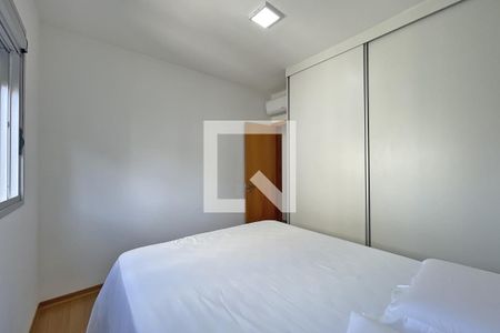 Apartamento à venda com 105m², 3 quartos e 2 vagas Apartamento à venda com 105m², 3 quartos e 2 vagasQuarto