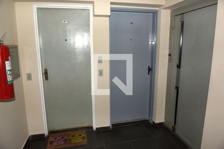 Apartamento à venda com 57m², 2 quartos e 1 vagaHall de entrada