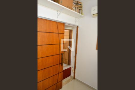 Casa à venda com 125m², 3 quartos e 2 vagas Casa à venda com 125m², 3 quartos e 2 vagasQuarto 1
