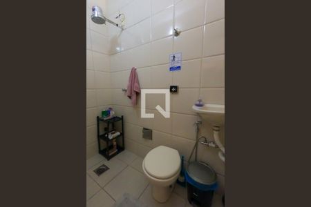 Casa à venda com 360m², 2 quartos e 1 vaga Casa à venda com 360m², 2 quartos e 1 vagaBanheiro 2