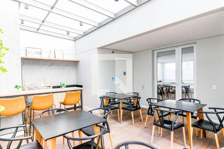 Apartamento à venda com 43m², 2 quartos e sem vagaÁrea comum - Salão de Festas