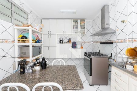 Apartamento à venda com 172m², 4 quartos e 2 vagasCozinha