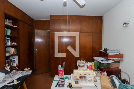 Apartamento à venda com 172m², 4 quartos e 2 vagasQuarto 2