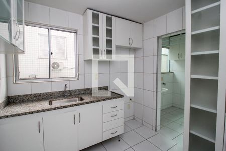 Apartamento à venda com 98m², 3 quartos e 2 vagas Apartamento à venda com 98m², 3 quartos e 2 vagasCozinha
