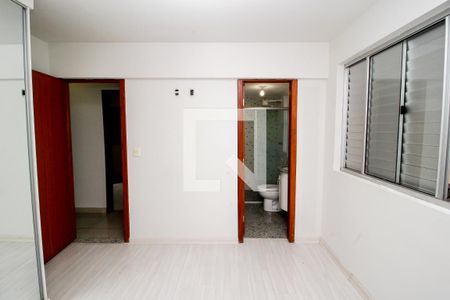 Apartamento à venda com 98m², 3 quartos e 2 vagas Apartamento à venda com 98m², 3 quartos e 2 vagasSuite 1