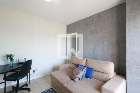 Sala de kitnet/studio para alugar com 1 quarto, 60m² em Centro, Uberlândia