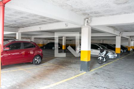 Apartamento à venda com 71m², 2 quartos e 2 vagasEstacionamento Coberto