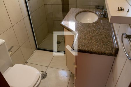Apartamento à venda com 71m², 2 quartos e 2 vagasBanheiro 1