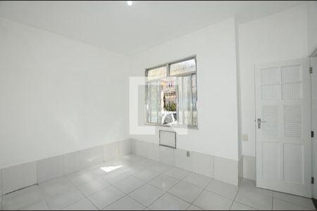 Quarto 1 de apartamento para alugar com 2 quartos, 50m² em Madureira, Rio de Janeiro