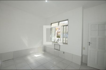 Quarto 1 de apartamento para alugar com 2 quartos, 50m² em Madureira, Rio de Janeiro