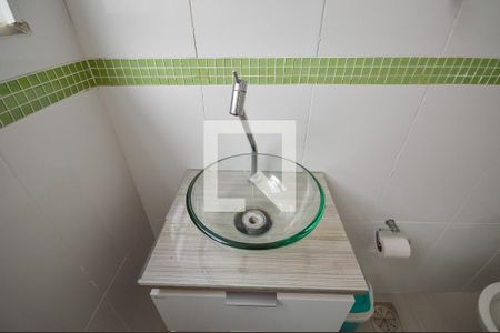 Apartamento à venda com 80m², 2 quartos e sem vaga Apartamento à venda com 80m², 2 quartos e sem vagaBanheiro da Suíte