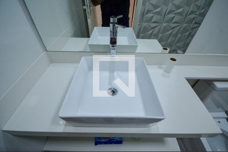 Apartamento à venda com 80m², 2 quartos e sem vaga Apartamento à venda com 80m², 2 quartos e sem vagaBanheiro Social