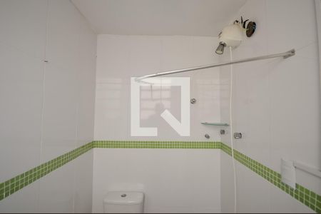 Apartamento à venda com 80m², 2 quartos e sem vaga Apartamento à venda com 80m², 2 quartos e sem vagaBanheiro da Suíte