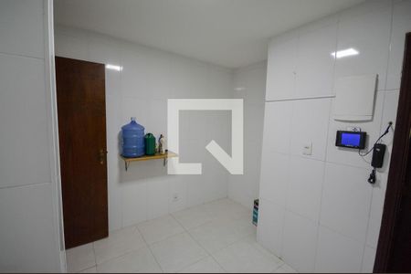 Apartamento à venda com 80m², 2 quartos e sem vaga Apartamento à venda com 80m², 2 quartos e sem vagaCozinha