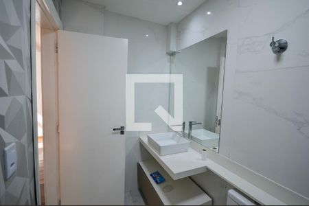 Apartamento à venda com 80m², 2 quartos e sem vaga Apartamento à venda com 80m², 2 quartos e sem vagaBanheiro Social