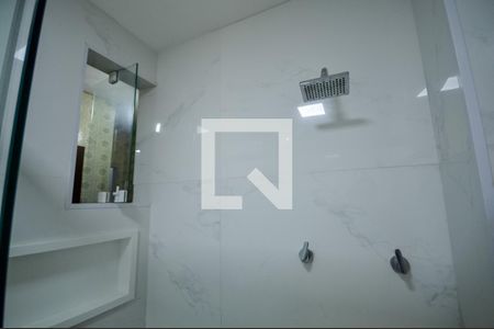 Apartamento à venda com 80m², 2 quartos e sem vaga Apartamento à venda com 80m², 2 quartos e sem vagaBanheiro Social