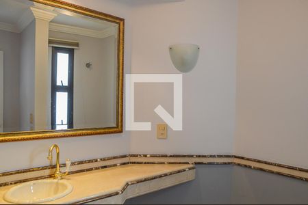 Apartamento à venda com 326m², 3 quartos e 3 vagas Apartamento à venda com 326m², 3 quartos e 3 vagasLavabo