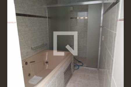 Casa à venda com 200m², 1 quarto e sem vaga
