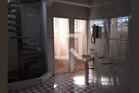 Casa à venda com 200m², 1 quarto e sem vaga