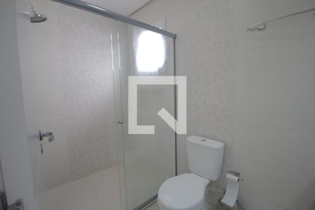 Casa de condomínio para alugar com 138m², 3 quartos e 4 vagasBanheiro da Suíte