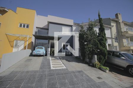 Casa de condomínio para alugar com 138m², 3 quartos e 4 vagasFachada