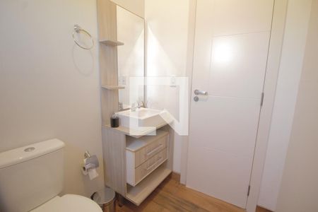 Casa de condomínio para alugar com 138m², 3 quartos e 4 vagasBanheiro