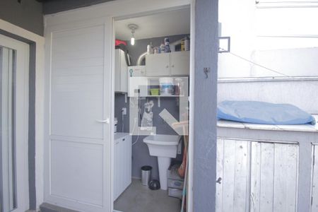 Casa de condomínio para alugar com 138m², 3 quartos e 4 vagasÁrea de Serviço