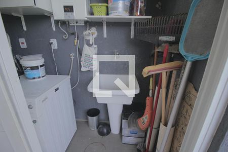 Casa de condomínio para alugar com 138m², 3 quartos e 4 vagasÁrea de Serviço