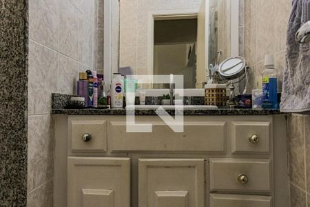 Apartamento à venda com 81m², 3 quartos e sem vaga Apartamento à venda com 81m², 3 quartos e sem vagaBanheiro Social