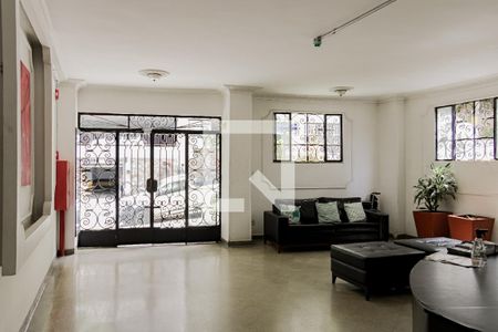 Apartamento à venda com 81m², 3 quartos e sem vaga Apartamento à venda com 81m², 3 quartos e sem vagaHall de entrada