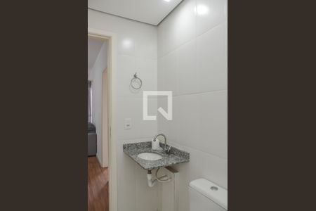 Apartamento à venda com 56m², 2 quartos e 1 vaga Apartamento à venda com 56m², 2 quartos e 1 vagaBanheiro
