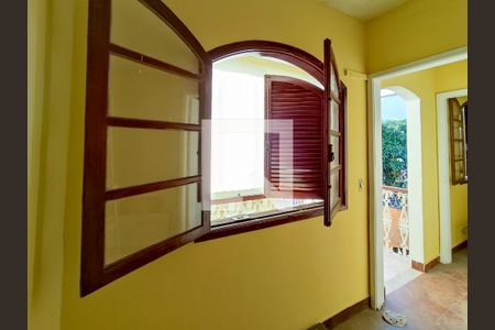 Casa à venda com 210m², 3 quartos e 1 vaga Casa à venda com 210m², 3 quartos e 1 vagaQuarto de Serviço