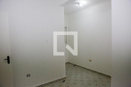 Casa à venda com 200m², 4 quartos e 2 vagas Casa à venda com 200m², 4 quartos e 2 vagasQuarto 2
