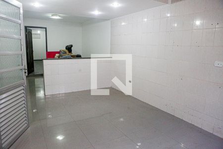 Casa à venda com 200m², 4 quartos e 2 vagas Casa à venda com 200m², 4 quartos e 2 vagasCozinha