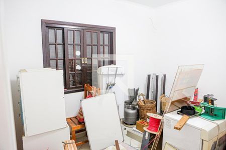 Casa à venda com 200m², 4 quartos e 2 vagas Casa à venda com 200m², 4 quartos e 2 vagasQuarto 3