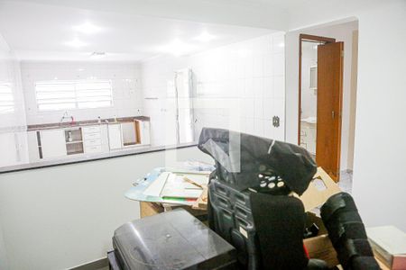 Casa à venda com 200m², 4 quartos e 2 vagas Casa à venda com 200m², 4 quartos e 2 vagasSala de Jantar