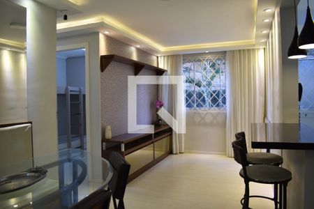 Sala de apartamento para alugar com 3 quartos, 60m² em Cristo Rei, Curitiba
