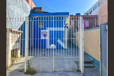 Casa à venda com 92m², 3 quartos e 1 vaga Casa à venda com 92m², 3 quartos e 1 vagaFachada
