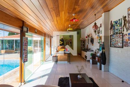 Casa à venda com 530m², 5 quartos e 5 vagasEspaço Gourmet