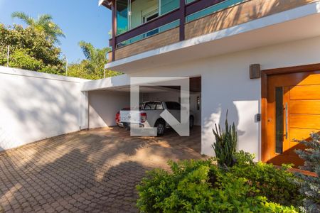 Casa à venda com 530m², 5 quartos e 5 vagasGaragem