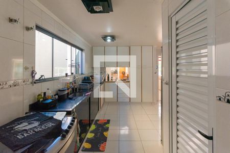 Casa à venda com 530m², 5 quartos e 5 vagasCozinha