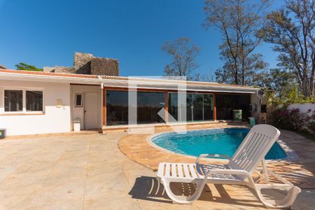 Casa à venda com 530m², 5 quartos e 5 vagasPiscina